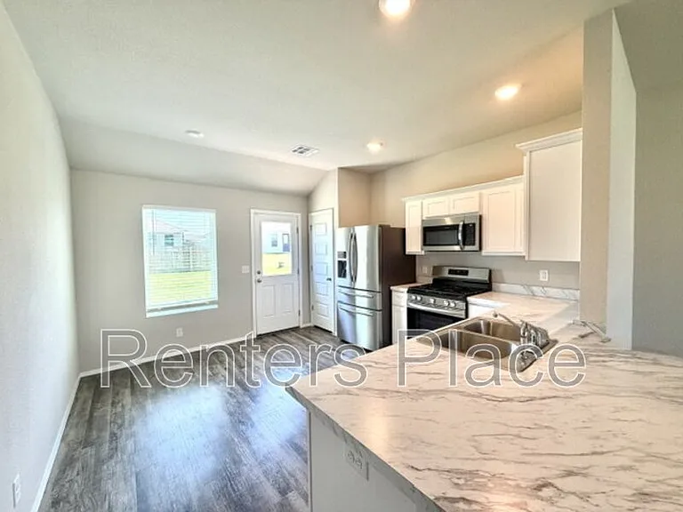 23246 E 113th St S — Photo 5