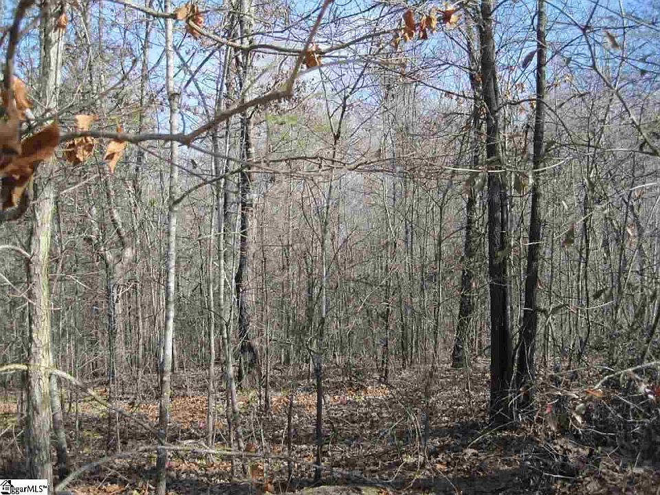 1st image of 118 Amandas Autumn Ln