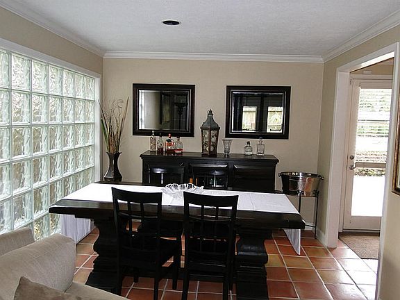 View into Dining room from family room