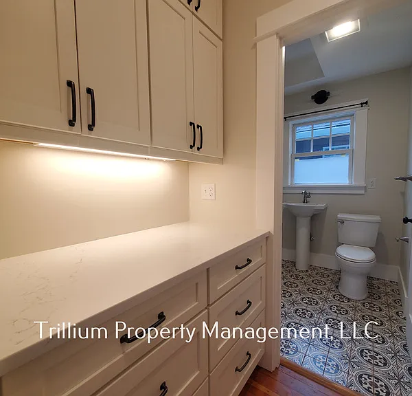 1411 SE 49th Ave — Photo 5