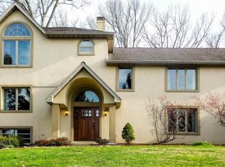 2700 Castanea Ct, York, PA 17402