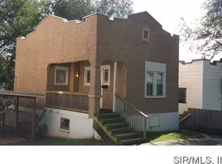 214 N 5th St, Belleville, IL 62220