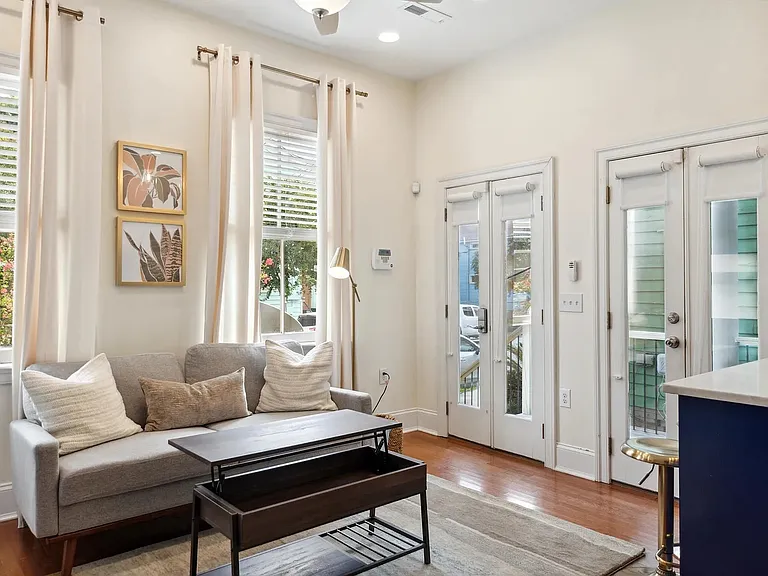 426 Race St #A — Photo 10