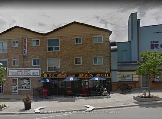 42 Brock St W #5, Uxbridge, ON L9P 1P3