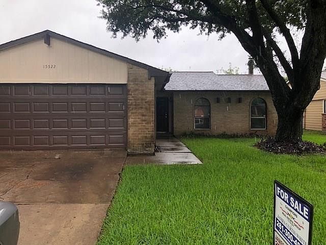 1st image of 15522 Summer Briar Ct