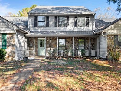 1347 Village Green Dr, Hixson, TN, 37343