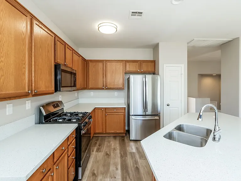 9341 Hidden Harbor Ave — Photo 7