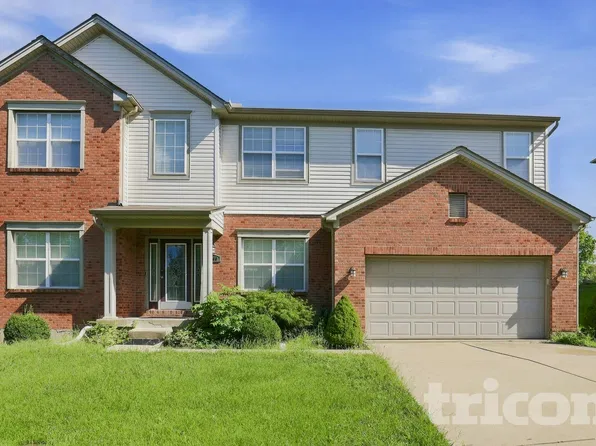 3400 Oak Spring Dr, Hamilton, OH 45011