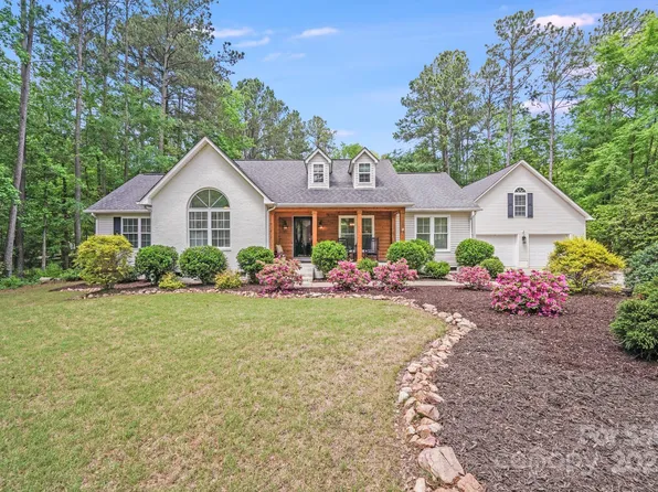 812 Timber Creek Dr, York, SC 29745