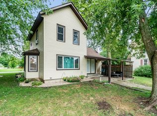 130 W Sheridan Ave, Sheridan, IL 60551