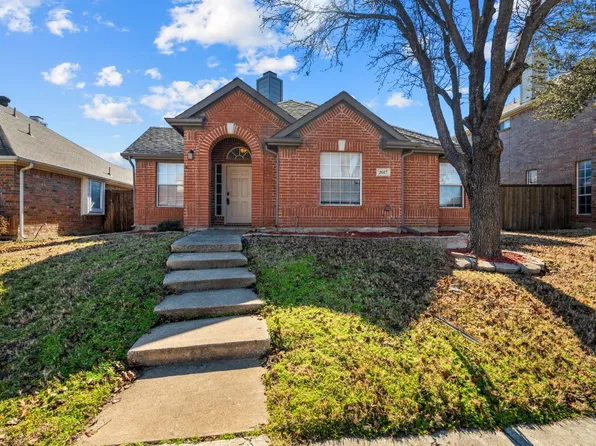 2017 Reddenson Dr, Carrollton, TX 75010