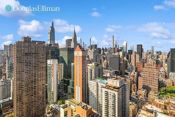 Rented by Douglas Elliman | media 38