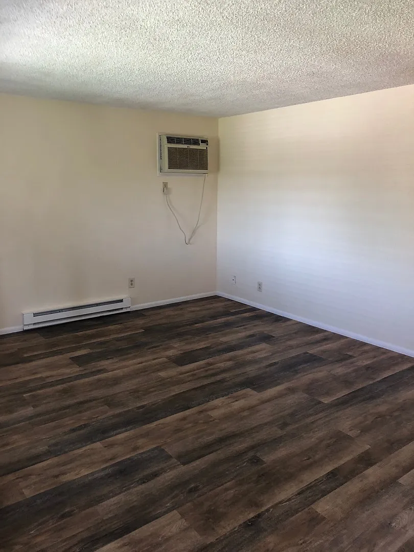 Ren-Hawthorne Apartments — Photo 4