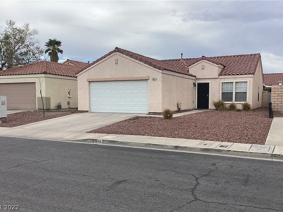 1st image of 617 Black Sand Ct