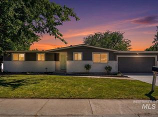 8395 W Valley View Dr, Boise, ID 83704