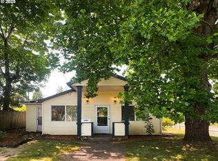 3907 SE 62nd Ave, Portland, OR 97206