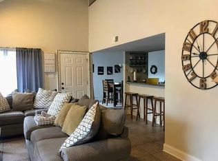 1401 Chimney Wood Ln, New Orleans, LA 70126
