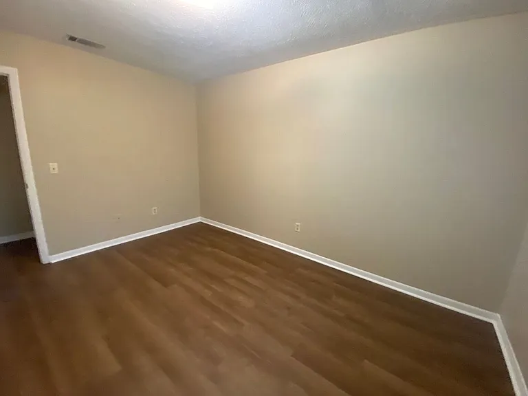 6707 E Highway 22 — Photo 11