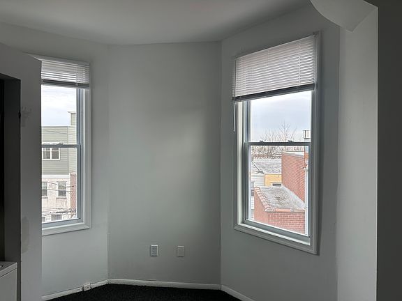 2nd image of 1617 S Broad St Ste 4