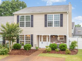 1282 Leaside Ln, Hixson, TN 37343