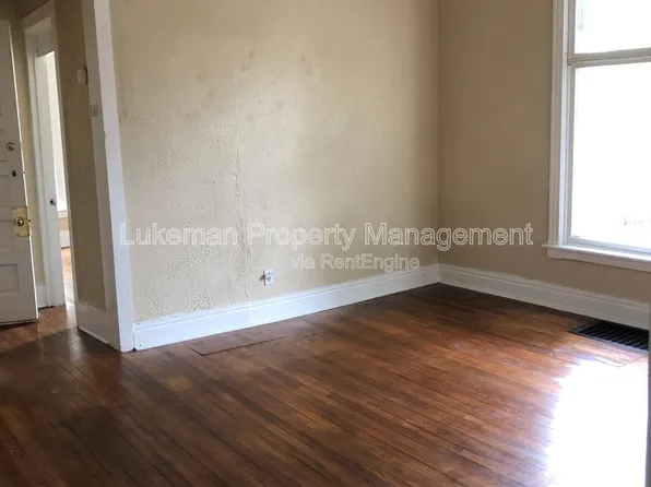 609 Pearl St APT 1, Kalamazoo, MI 49007