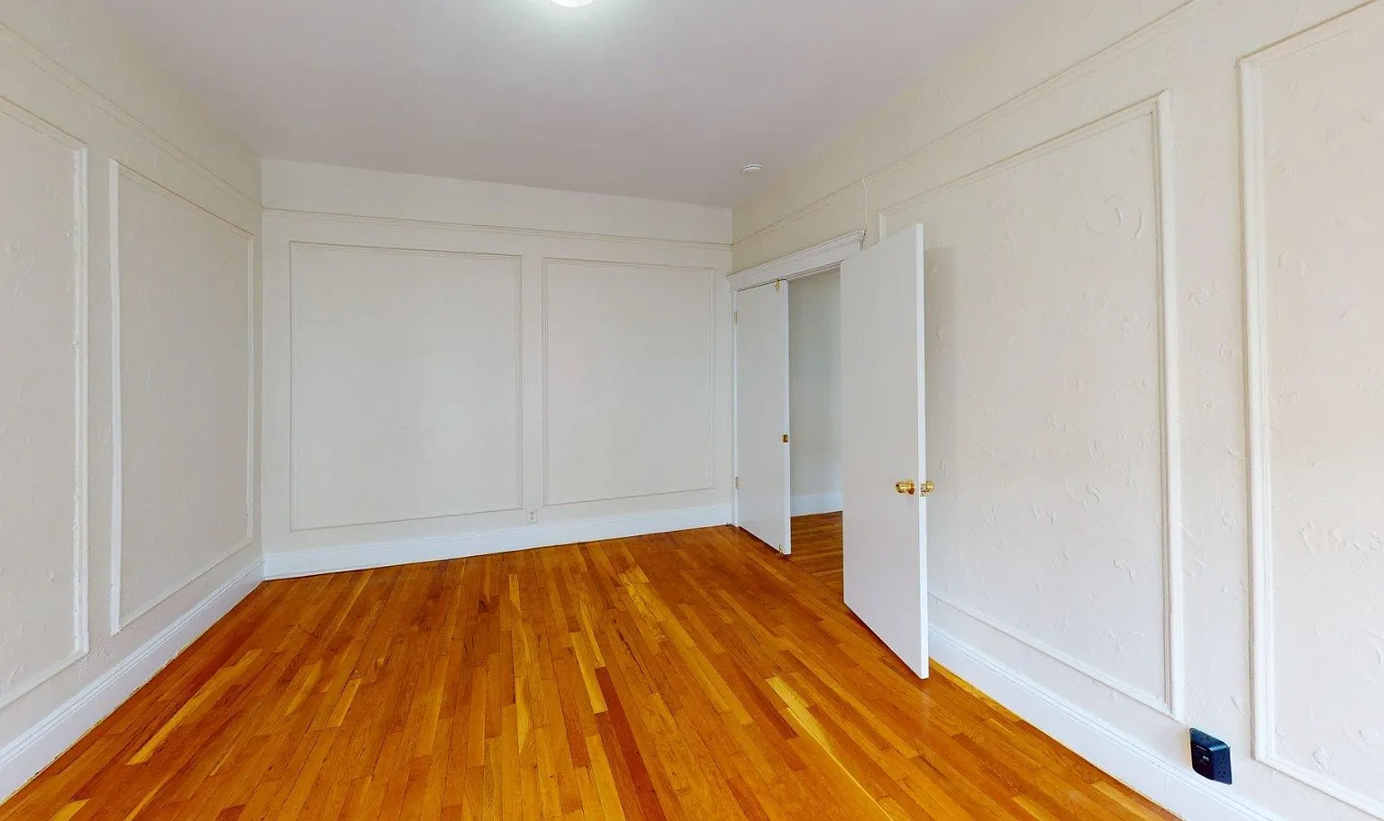 1 bed, $2,225 — Photo 4