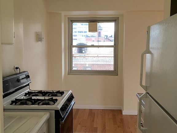 4th image of 549 W 123rd St APT 11G
