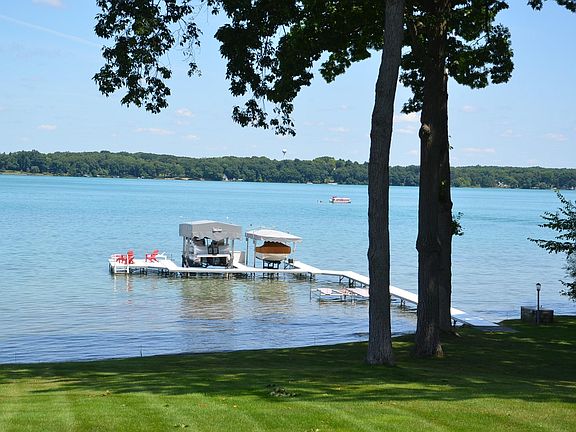 4th image of 9592 W Gull Lake Dr