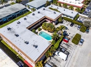 241 SE 9th Ave, Pompano Beach, FL 33060