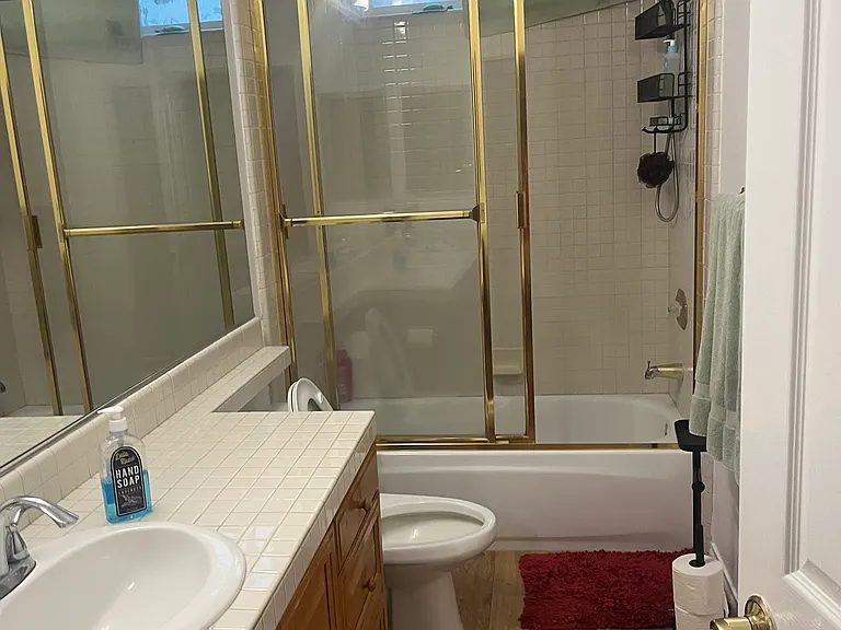 10525 Clearwood Ct — Photo 4