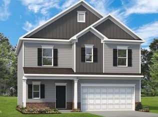 82 Continental Ln, Smithfield, NC 27577