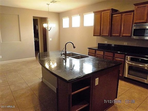 4th image of 3454 E Windsor Dr
