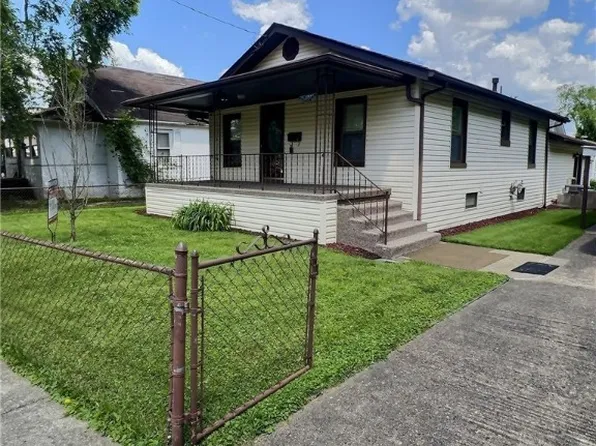 712 East Ave, South Charleston, WV 25309