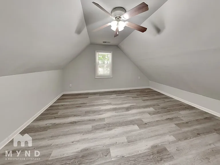 160 Thomas Crossing Dr — Photo 19