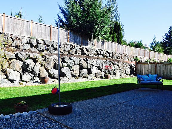 3rd image of 27947 NE 147th Cir