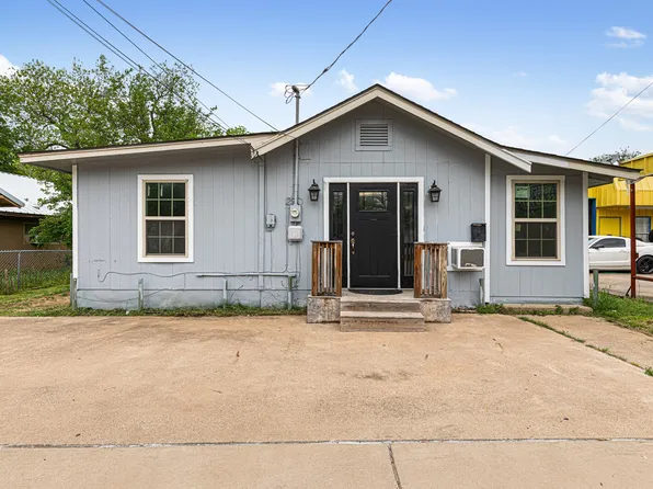 1133 E Henderson St, Cleburne, TX 76031
