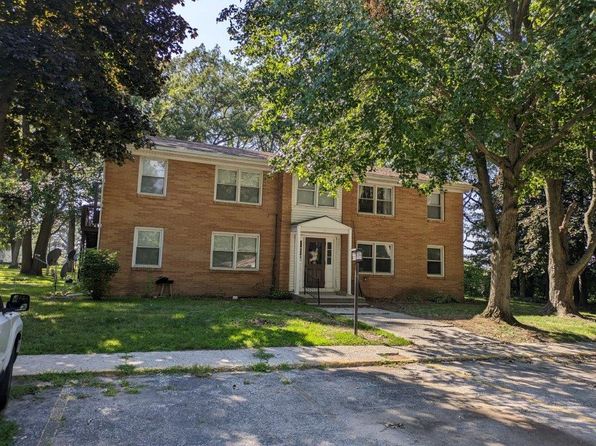 812 W Daumer Rd APT C3