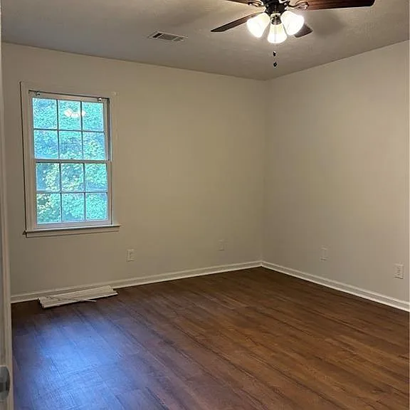 5504 Estates Ct — Photo 12