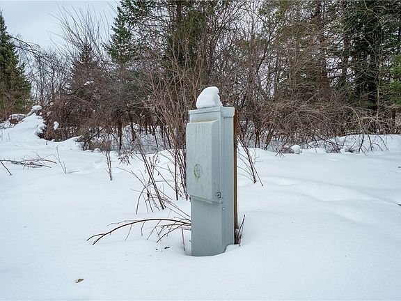 4th image of W6850 Girod Road