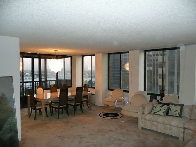 corner unit, views abound