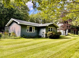 639 Wilmington Cross Rd, Whitingham, VT 05361