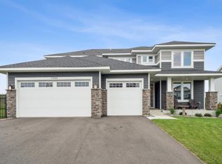 17904 Hinckley Ave, Lakeville, MN 55044