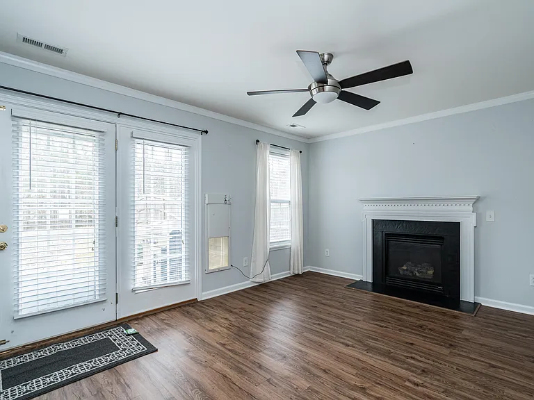4 Richardson Cir — Photo 12