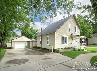 324 E Ellis Ave, Belding, MI 48809