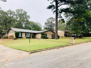 613 Ruthlynn Dr, Longview, TX 75605