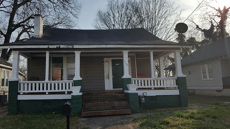 1st image of 2106 Kirby Ave
