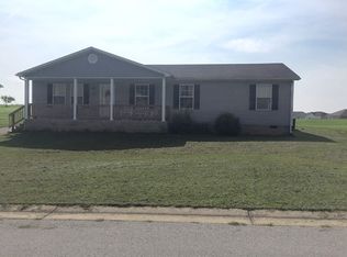 1512 Calgary Way, Bowling Green, KY 42101