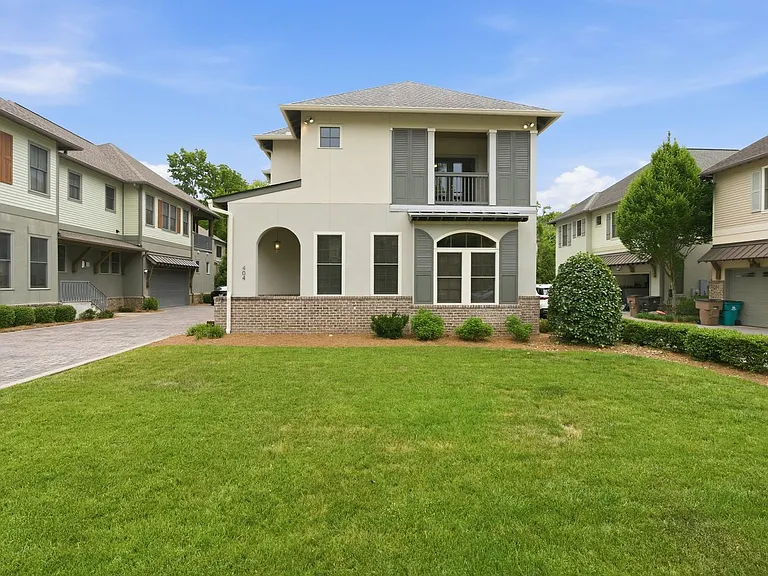 404 Woodmont Hall Pl — Photo 7