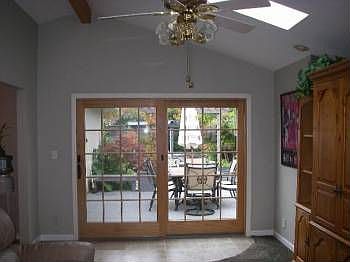 4th image of 635 Linden Ln