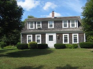 29 Eric Clauson Ln, Falmouth, MA 02540